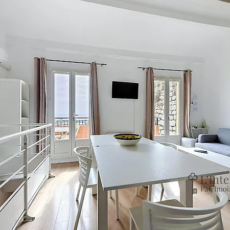 Spacieux Triplex Avec Vue Mer, Proche De Monaco, 54 M2 Cap-d'Ail