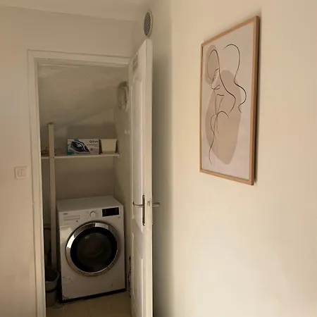 Spacieux Triplex Avec Vue Mer, Proche De Monaco, 54 M2 بيت للعطل